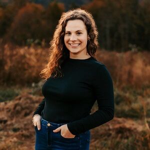 Meet your Posher, Hailey